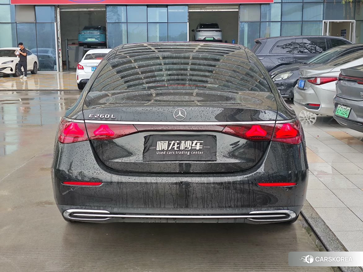 Mercedes-Benz E-Class id 4515143 из Китая 7