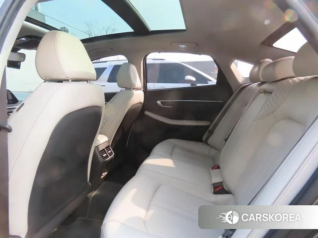 Hyundai Sonata (DN8) id 3936661 из Кореи 17