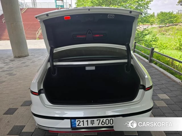 Hyundai Grandeur (GN7) id 4280226 из Кореи 17