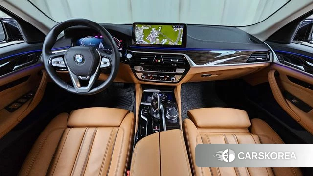 BMW 5 Series (G30) id 4443779 из Кореи 17
