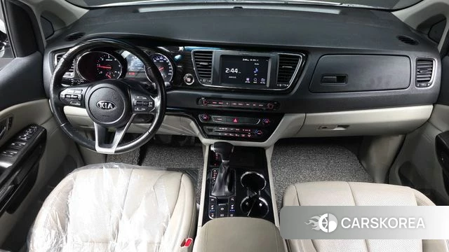Kia The New Carnival id 4907379 из Кореи 17