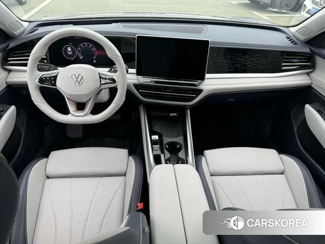Volkswagen Passat id 4348852 из Китая 10
