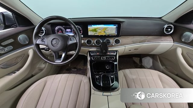 Mercedes-Benz E-Class W213 id 4225812 из Кореи 33