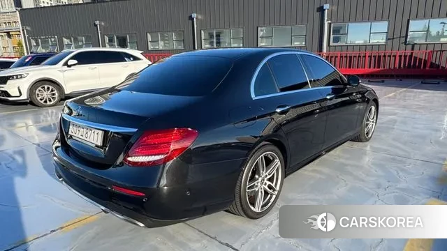 Mercedes-Benz E-Class W213 id 3009277 из Кореи 17