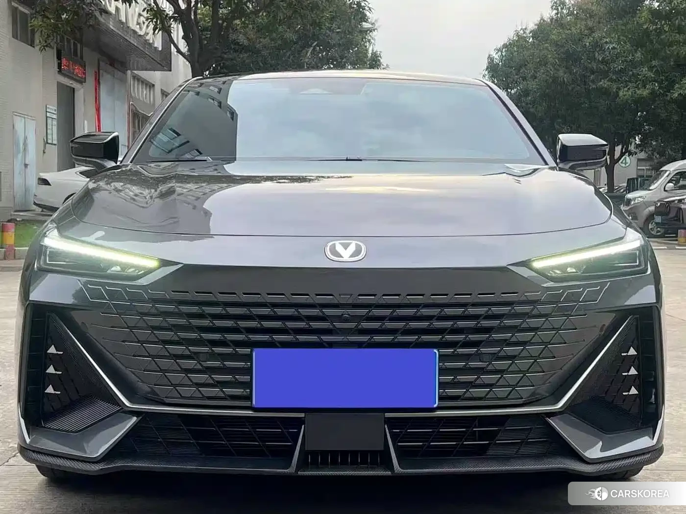 Chang'an Changan UNI-V id 4545983 из Китая 7