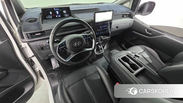 Hyundai Staria id 3952890 из Кореи 17