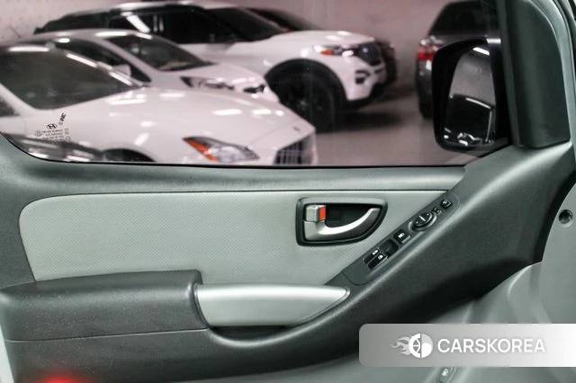 Hyundai The New Grand Starex id 3880130 из Кореи 17