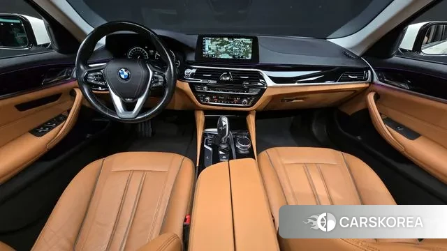 BMW 5 Series (G30) id 3045508 из Кореи 17