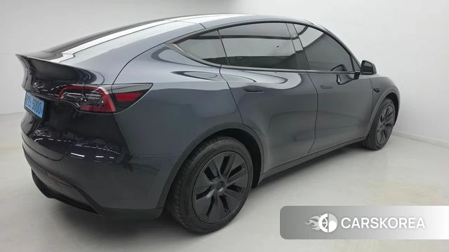 Tesla Model Y id 3841267 из Кореи 17