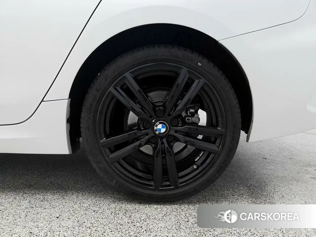 BMW 1 series id 4278178 из Китая 17