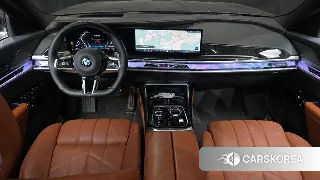 BMW 7 Series (G70) id 3596033 из Кореи 17