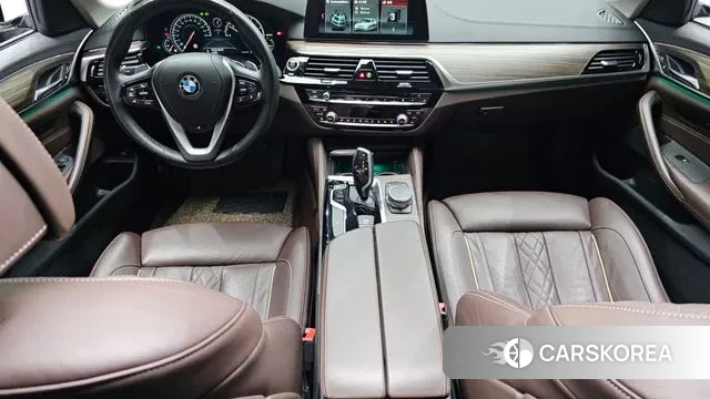 BMW 5 Series (G30) id 3403096 из Кореи 17