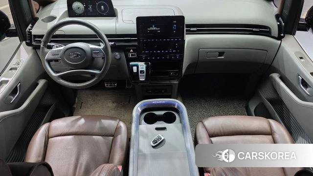 Hyundai Staria id 3935495 из Кореи 17