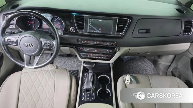 Kia The New Carnival id 4363473 из Кореи 36
