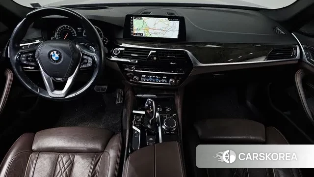 BMW 5 Series (G30) id 3766789 из Кореи 17