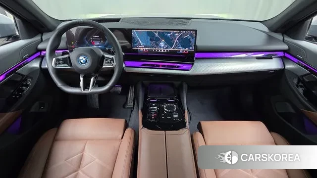 BMW 5 Series (G60) id 3757780 из Кореи 17