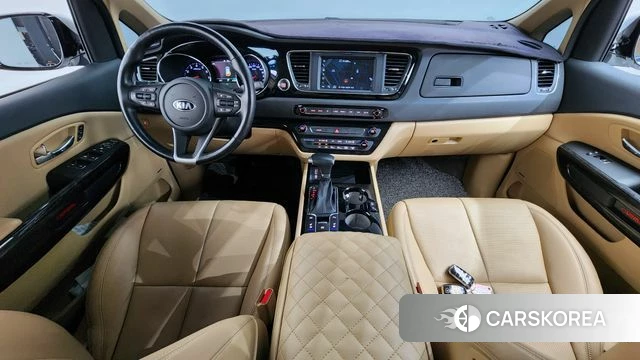 Kia The New Carnival id 4502498 из Кореи 17