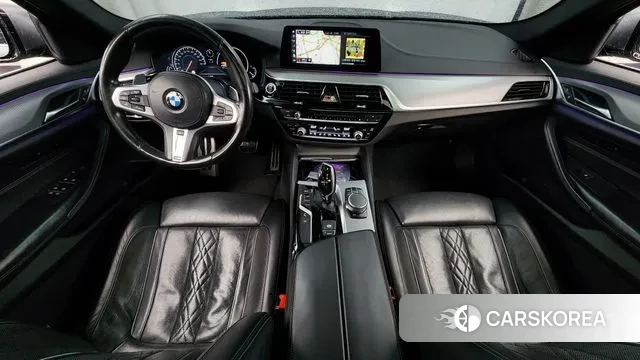 BMW 5 Series (G30) id 3418077 из Кореи 17