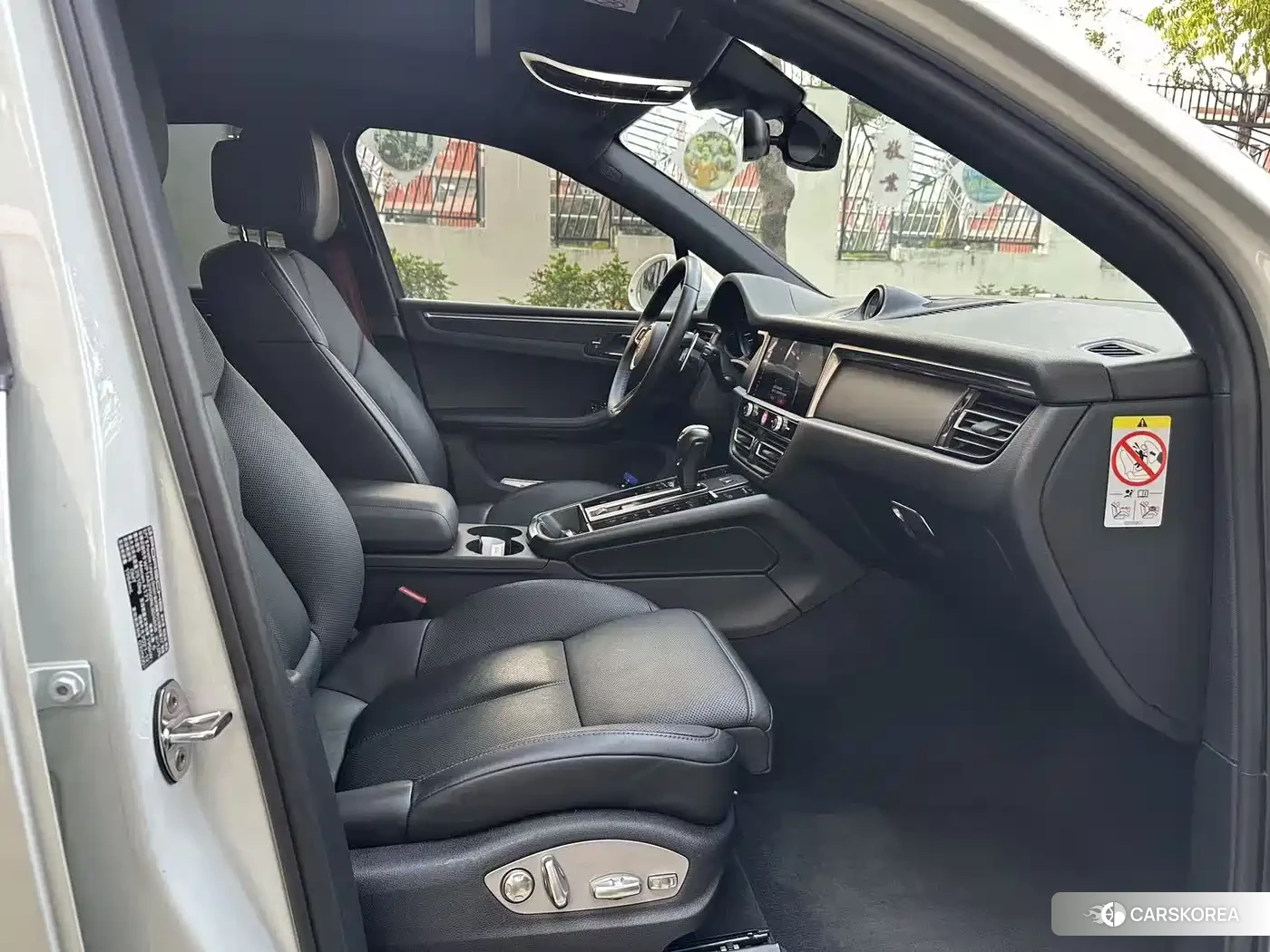 Porsche Macan id 4515578 из Китая 11