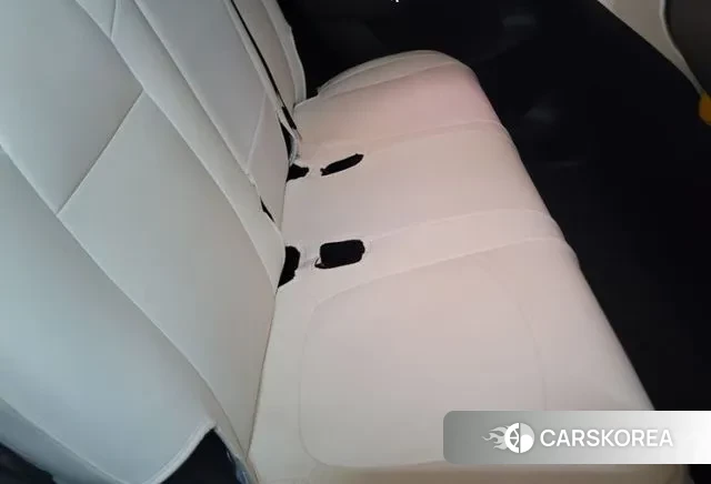 Tesla Model Y id 3513947 из Кореи 7