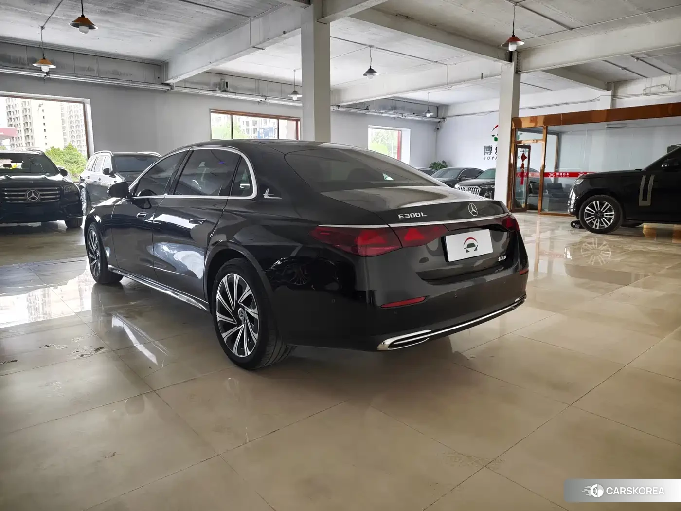 Mercedes-Benz E-Class id 4548272 из Китая 8