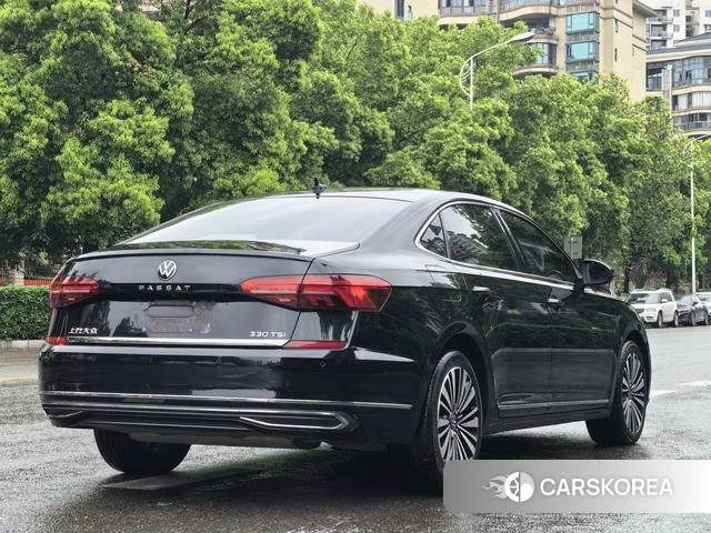 Volkswagen Passat id 4258294 из Китая 14