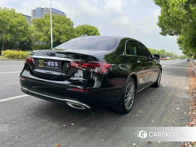 Mercedes-Benz E-class id 4265080 из Китая 8