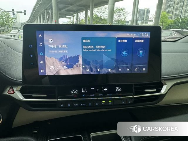 Toyota Saina id 4299910 из Китая 17
