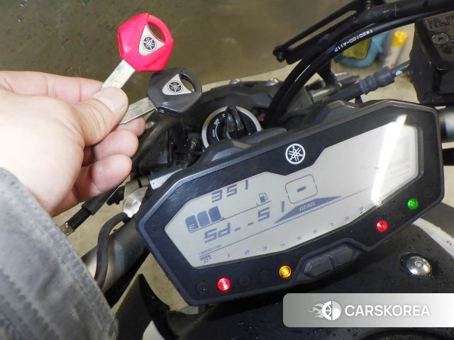 Yamaha MT-07 ABS id 3945928 из Японии 31