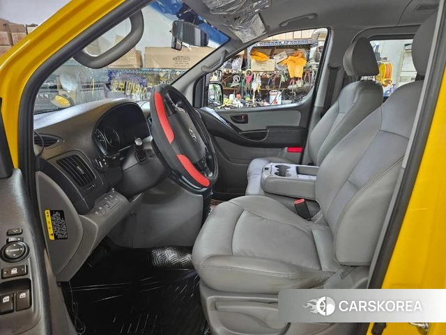 Hyundai The New Grand Starex id 4595368 из Кореи 17