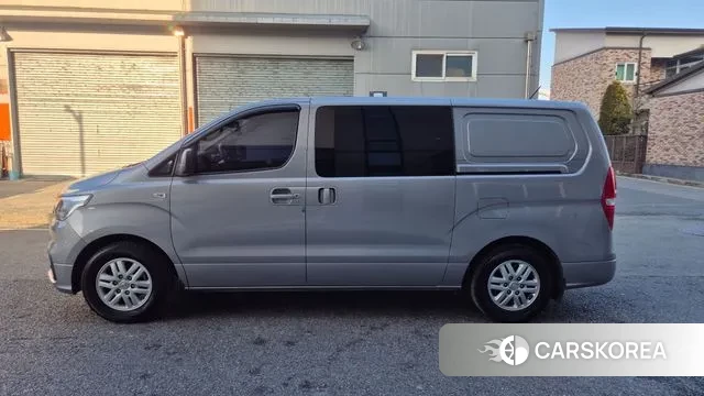 Hyundai The New Grand Starex id 3631748 из Кореи 17