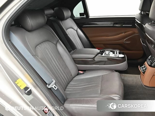 Genesis G90 id 3861301 из Кореи 17