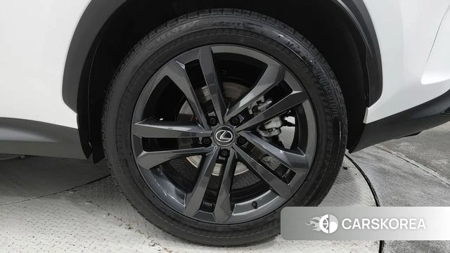 Lexus NX350h Second generation id 4302450 из Кореи 17