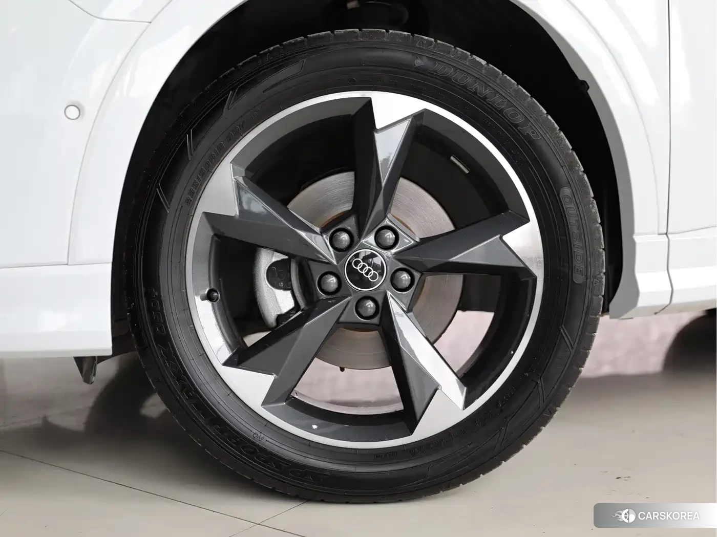 Audi Q3 id 4628404 из Китая 12