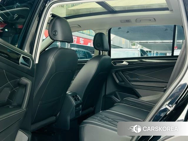 Volkswagen Tiguan L id 4259136 из Китая 7