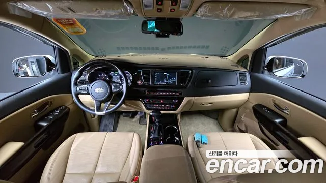 Kia The New Carnival id 2272700 из Кореи 17