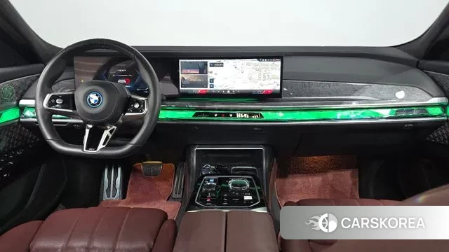 BMW i7 (G70) id 3596627 из Кореи 17