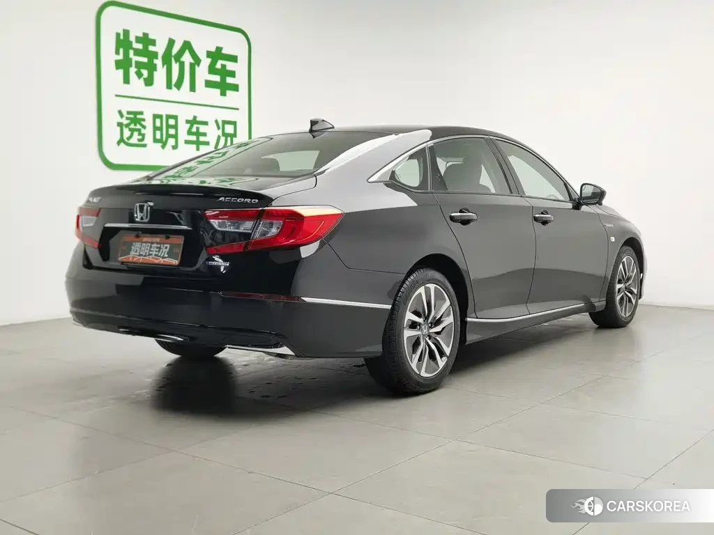Honda Accord id 4680837 из Китая 21