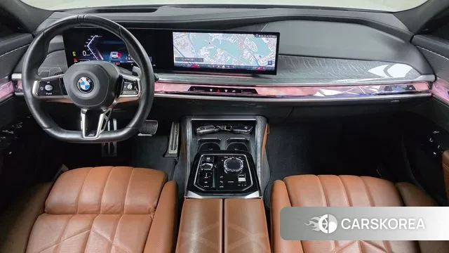 BMW 7 Series (G70) id 3555104 из Кореи 17