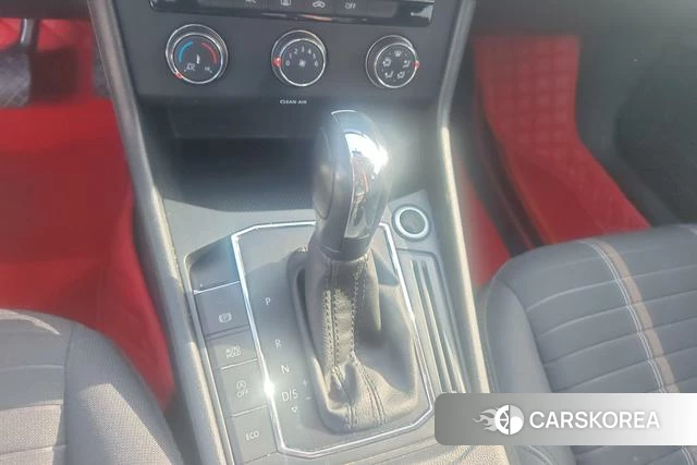 Volkswagen Lavida id 4263839 из Китая 14