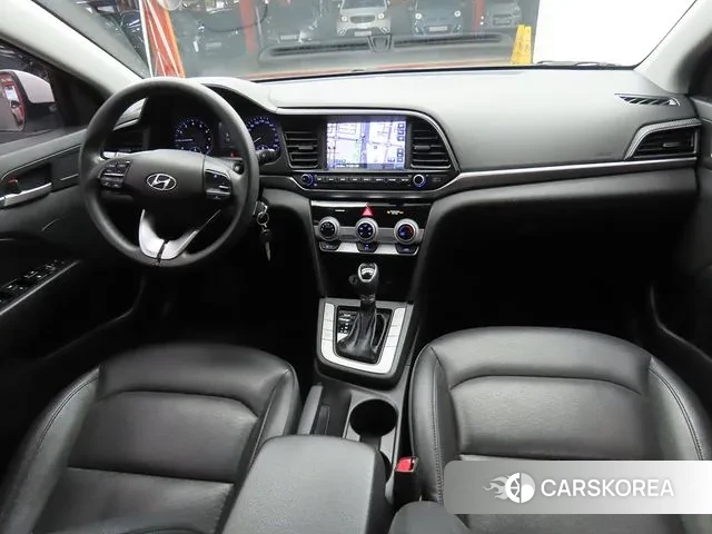 Hyundai The New Avante AD id 3626995 из Кореи 17