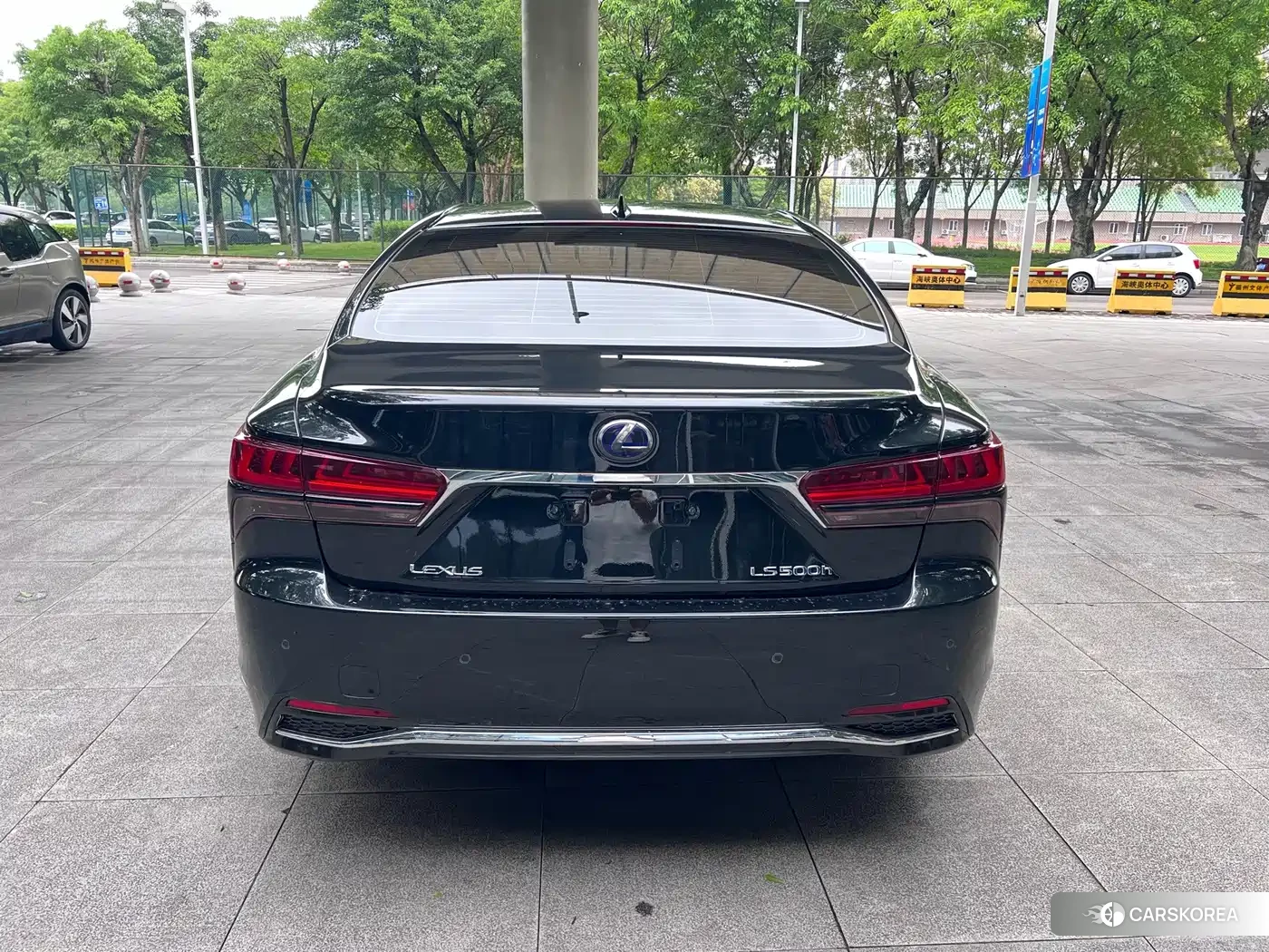 Lexus LS id 4654471 из Китая 8