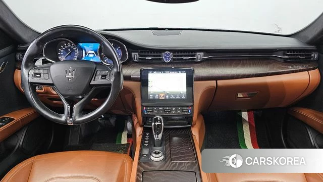 Maserati Quattroporte id 4638337 из Кореи 33