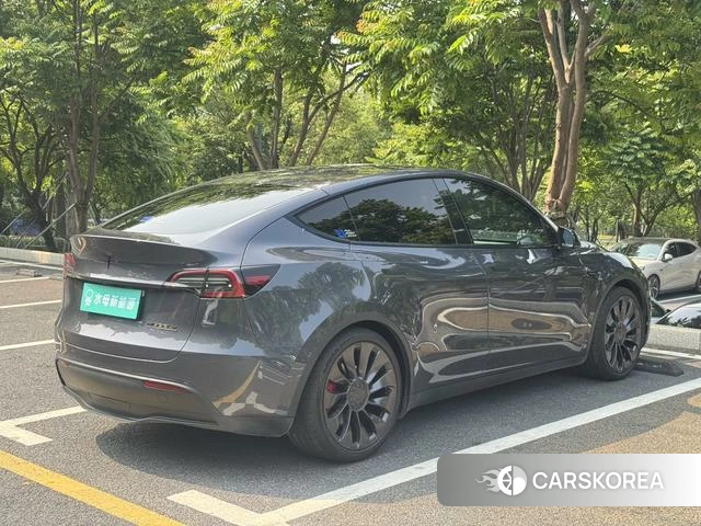 Tesla Model Y id 4222136 из Китая 11