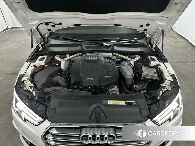 Audi A4L id 4228487 из Китая 17