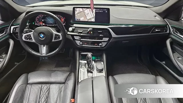 BMW 5 Series (G30) id 3607307 из Кореи 17