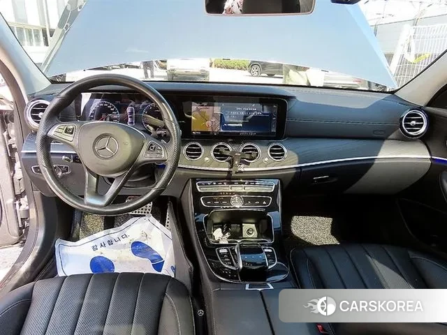 Mercedes-Benz E-Class W213 id 3789762 из Кореи 17