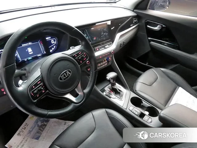 Kia The New Niro id 3567579 из Кореи 17