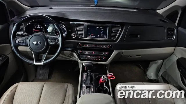 Kia The New Carnival id 2260752 из Кореи 17