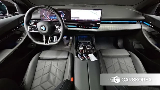 BMW 5 Series (G60) id 3031571 из Кореи 17